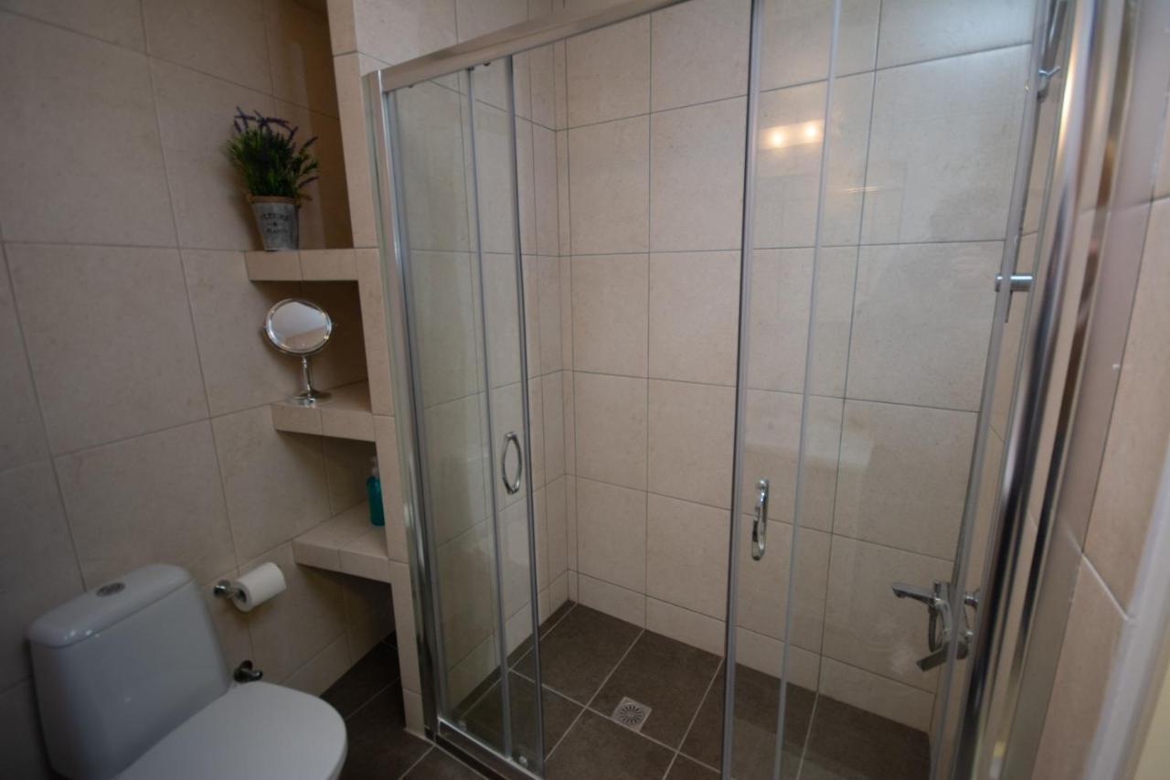 Spacious Fully Equipped 3bd 2bath In The Heart Of With Balconies Ac And Fast Wifi #1 Appartement Héraklion